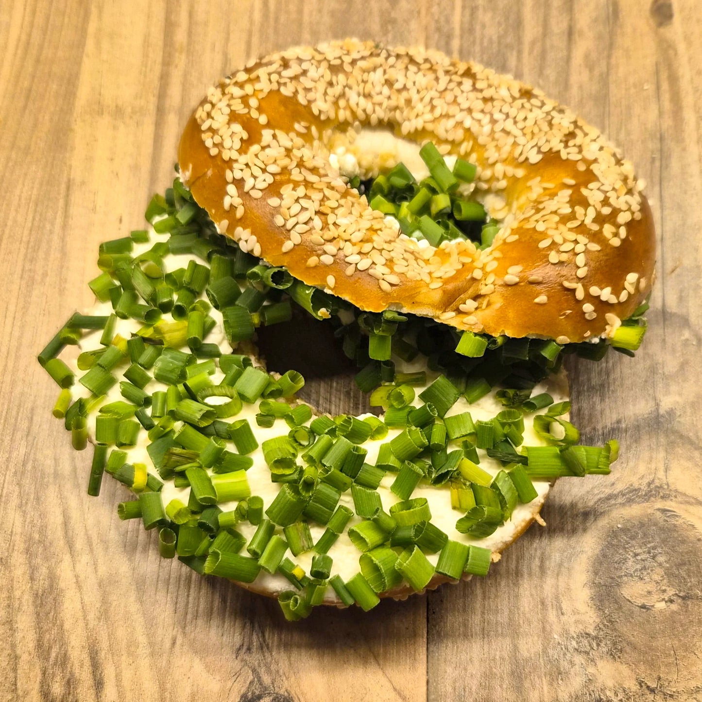Laugenbagel mit Frischkäse